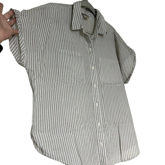 Lucky Brand Tops - Vintage Lucky Brand Women’s Top Size Large Short Sleeve Button Up Collar Neck ￼